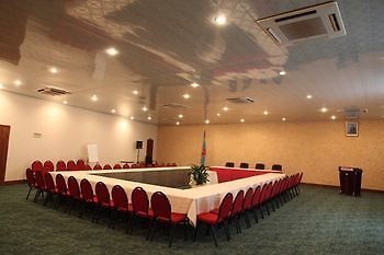 Venus Hotel คินชาซา ภายนอก รูปภาพ